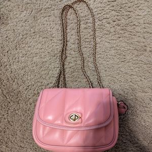 Coach pillow Madison 18 bubble gum pink